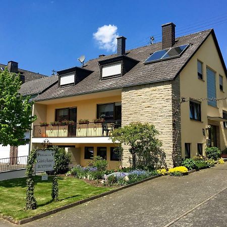 Gastehaus Hoffmann Acomodação com café da manhã Farschweiler Exterior foto